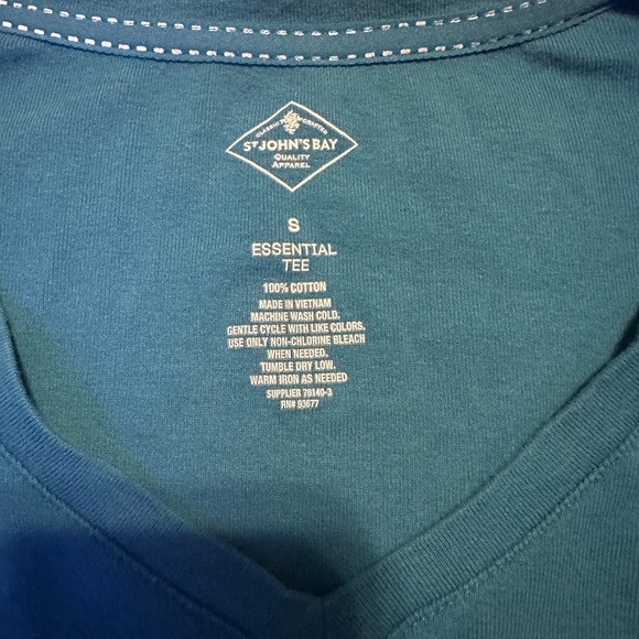 St. John's Bay Blue Fitted 3/4 Sleeve T-Shirt - Picture 2 of 3